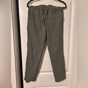 Lululemon On The Fly Pant